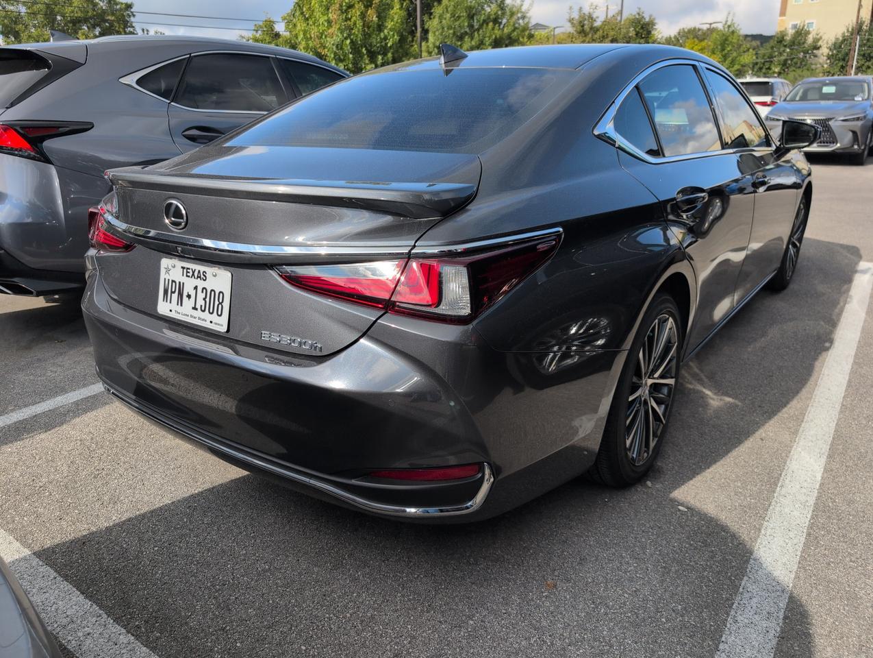2025 Lexus ES 300h San Antonio TX