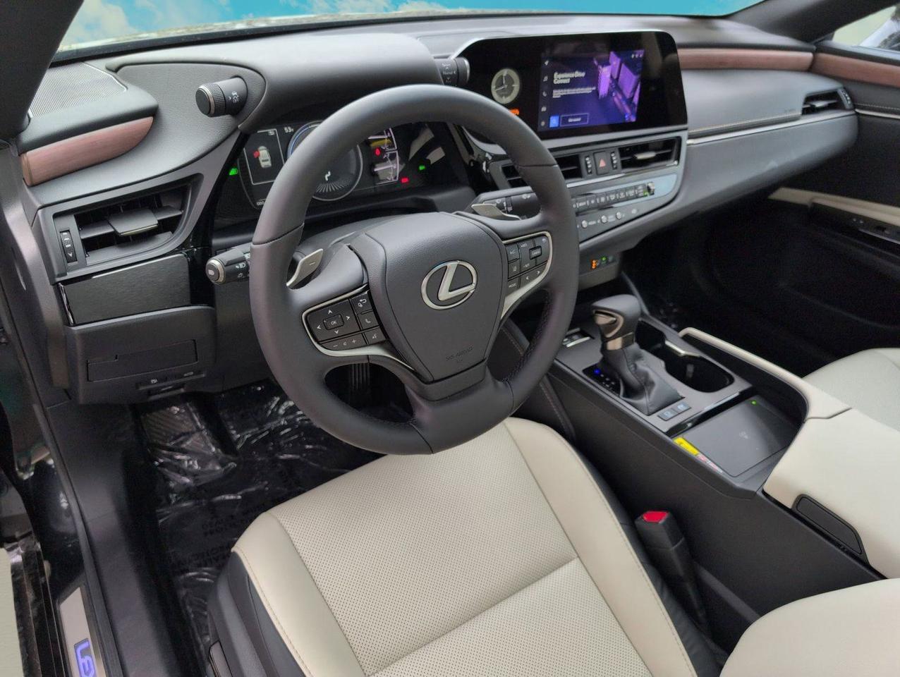 2025 Lexus ES 300h San Antonio TX