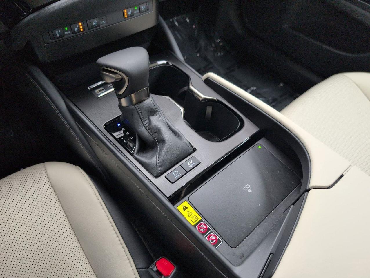 2025 Lexus ES 300h San Antonio TX