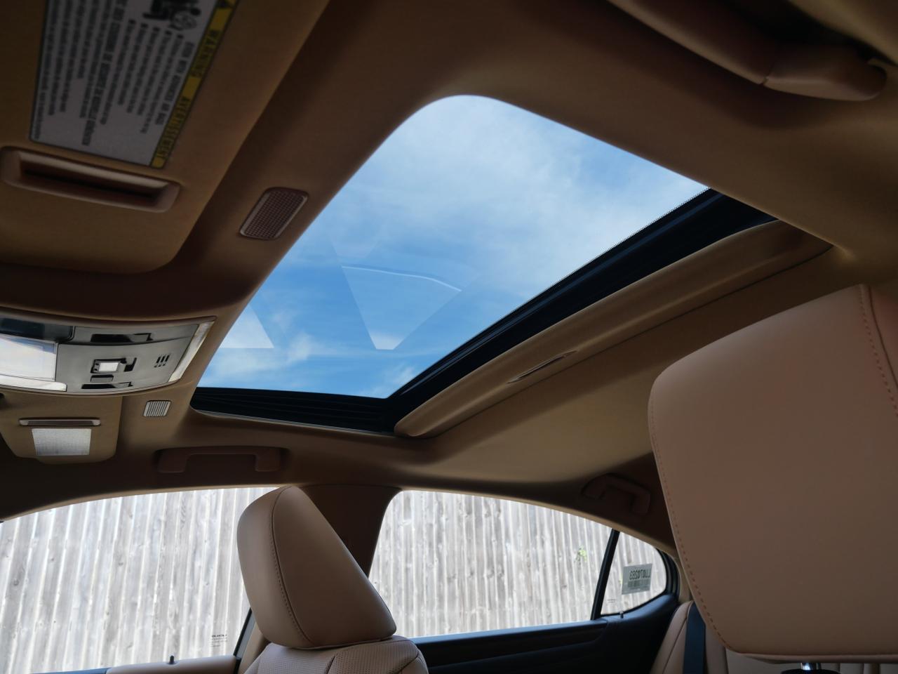 2025 Lexus ES 300h San Juan TX