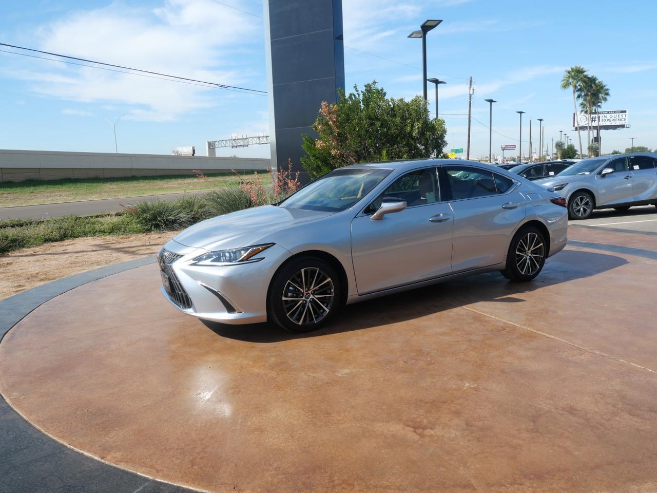 2025 Lexus ES 300h San Juan TX