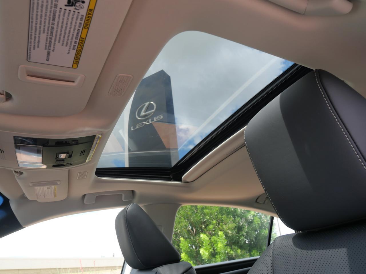 2025 Lexus ES 300h San Juan TX