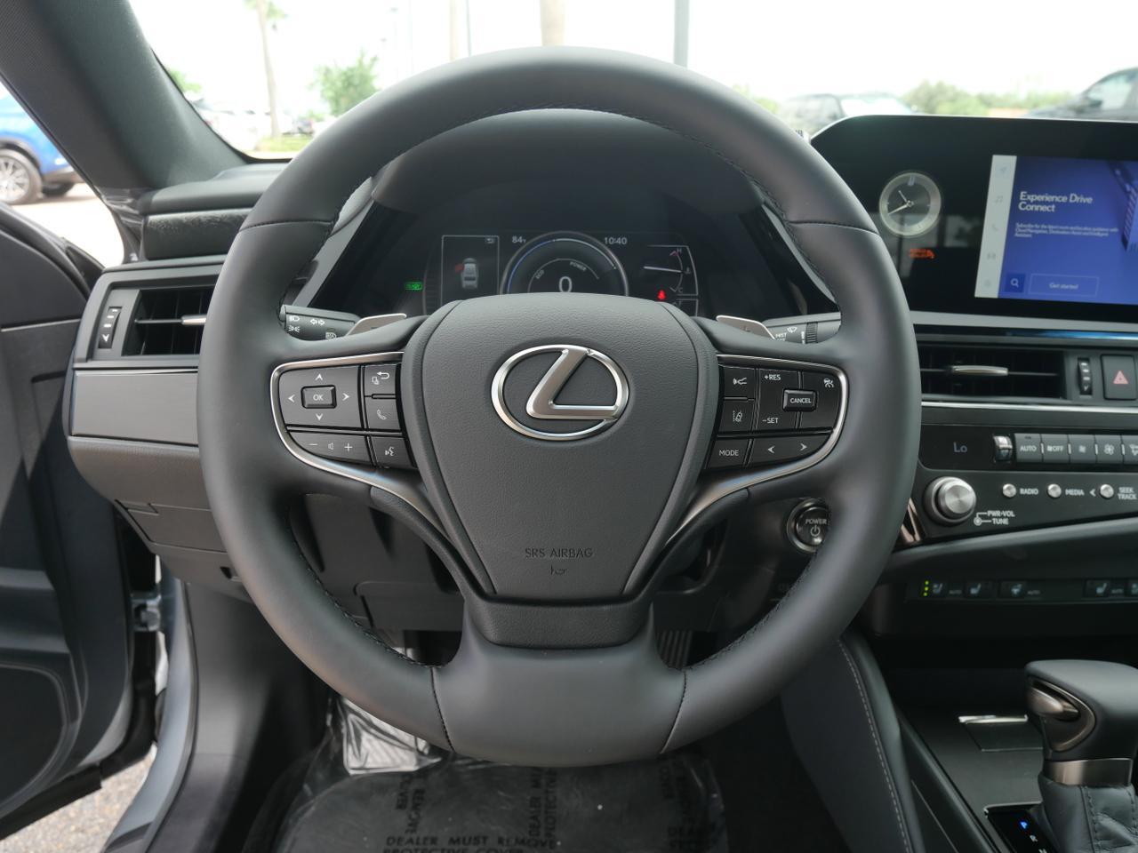 2025 Lexus ES 300h San Juan TX