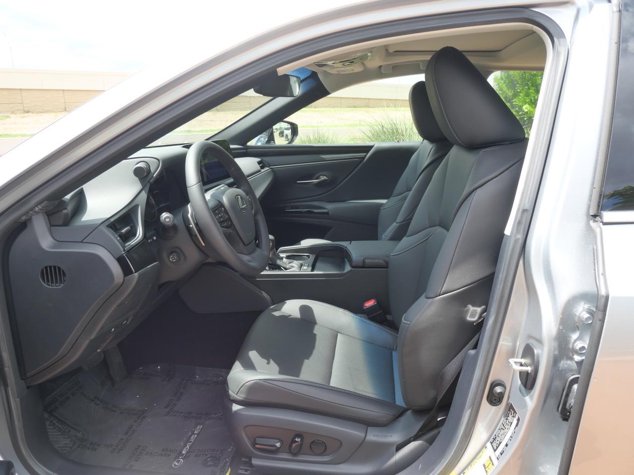 2025 Lexus ES 300h San Juan TX
