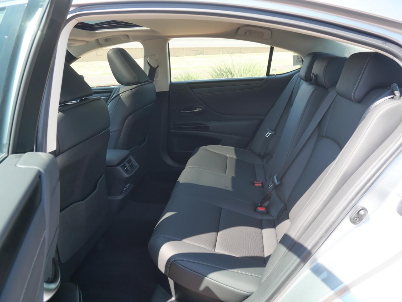 2025 Lexus ES 300h San Juan TX