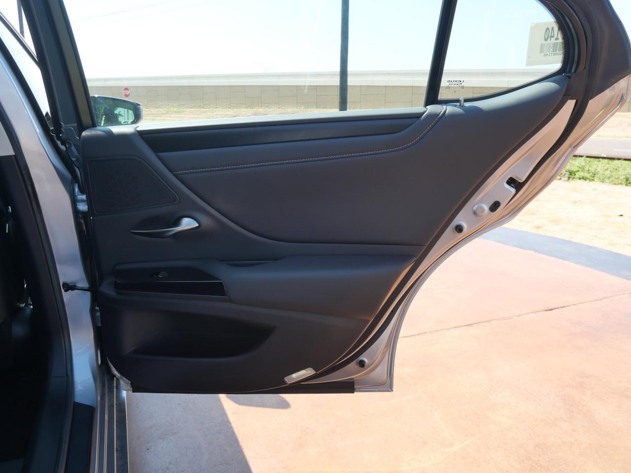 2025 Lexus ES 300h San Juan TX
