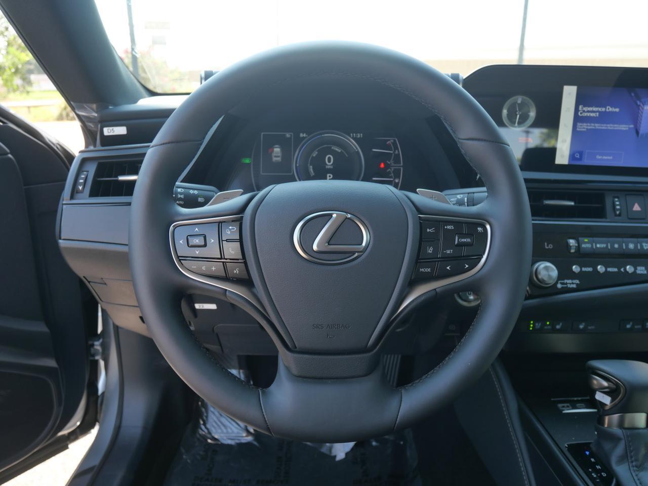 2025 Lexus ES 300h San Juan TX