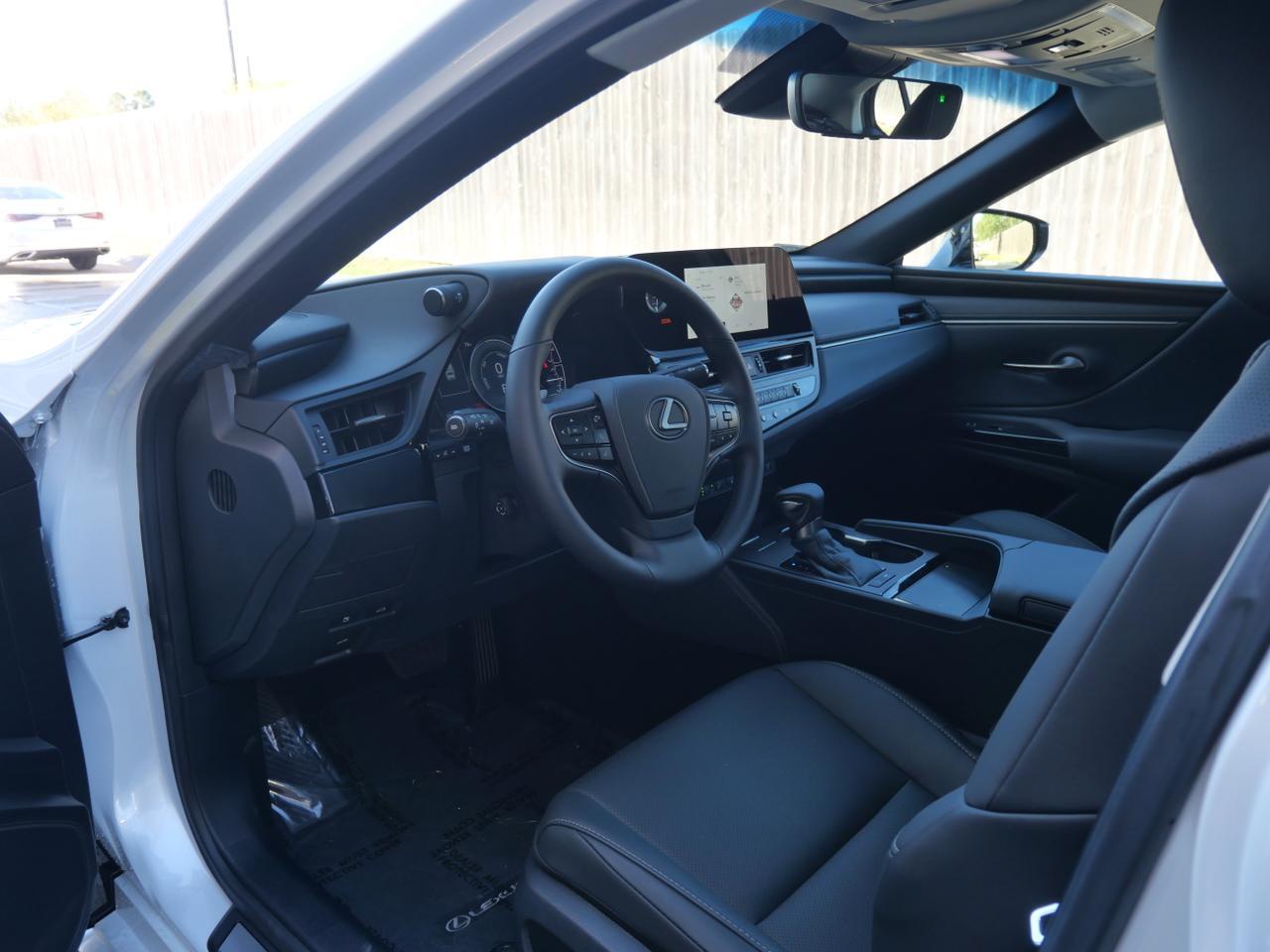 2025 Lexus ES 300h San Juan TX