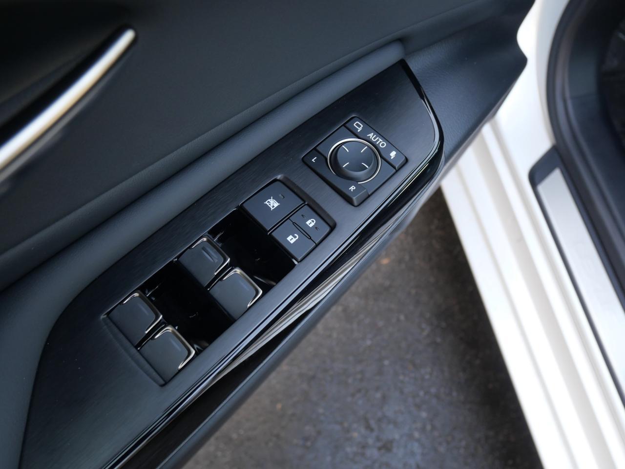 2025 Lexus ES 300h San Juan TX