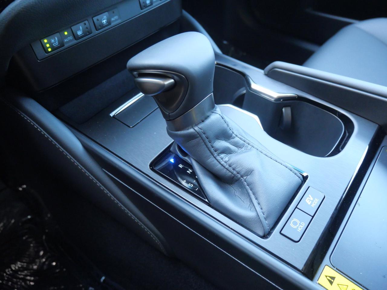 2025 Lexus ES 300h San Juan TX