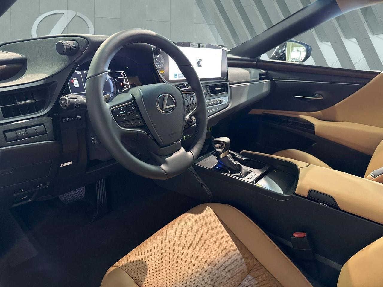 2025 Lexus ES 300h San Antonio TX