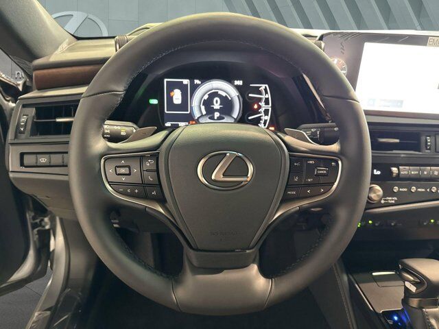 2025 Lexus ES 300h San Antonio TX