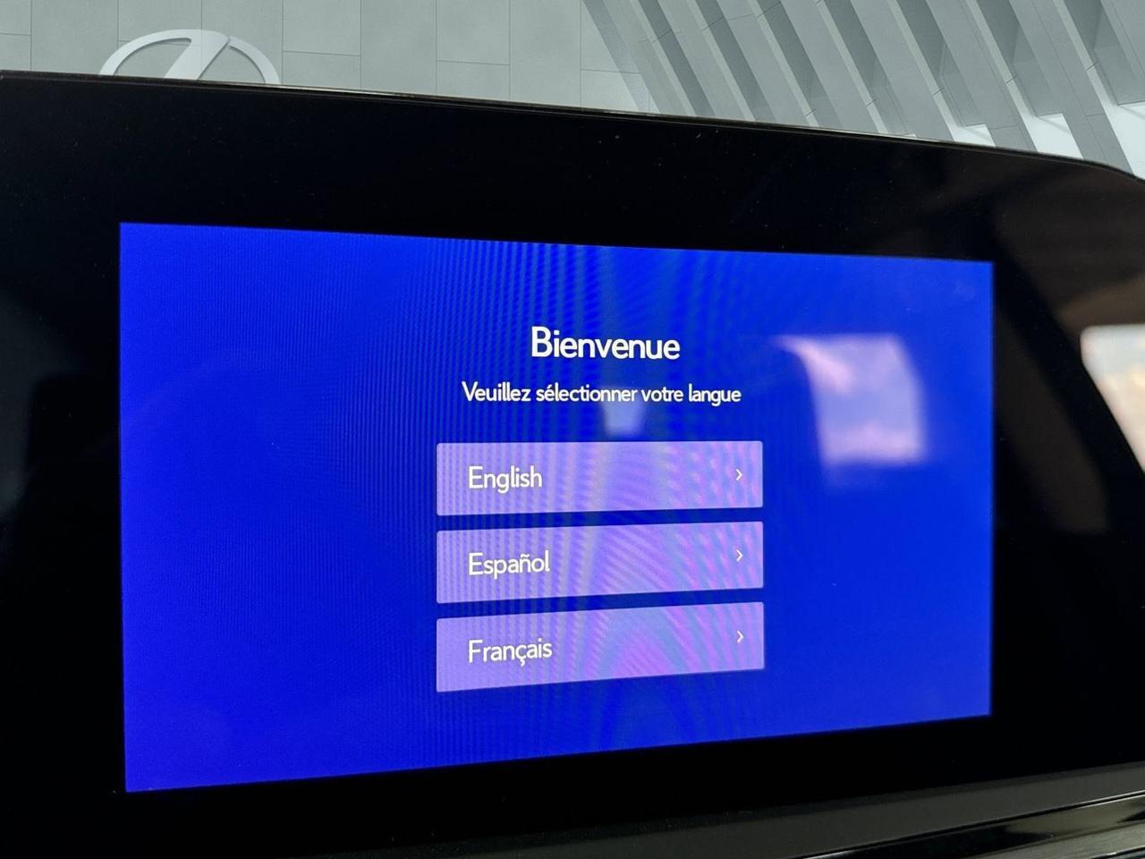 2025 Lexus ES 300h San Antonio TX