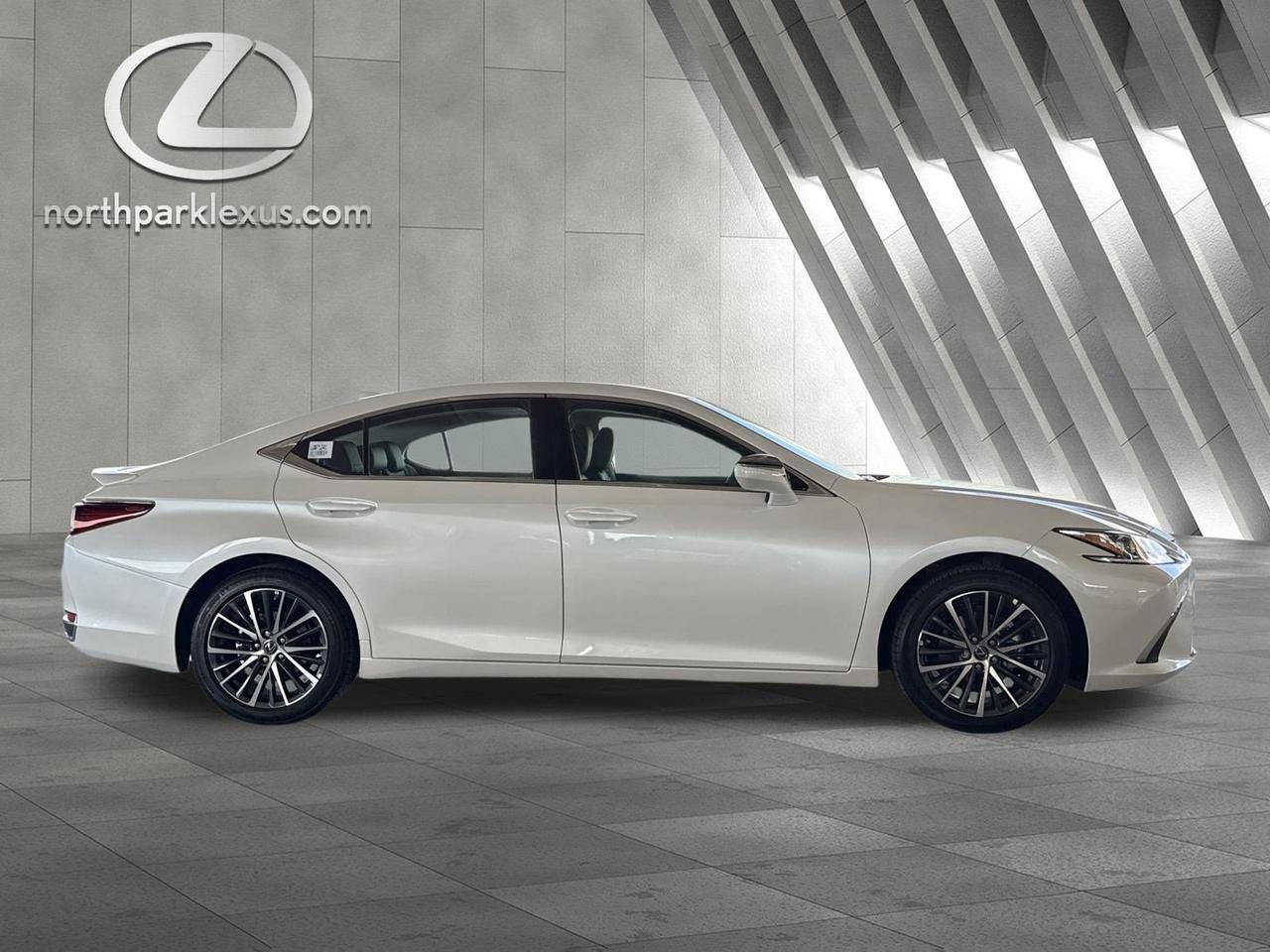 2025 Lexus ES 300h San Antonio TX