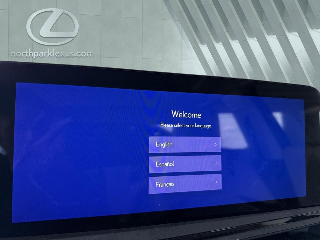 2025 Lexus ES 300h San Antonio TX