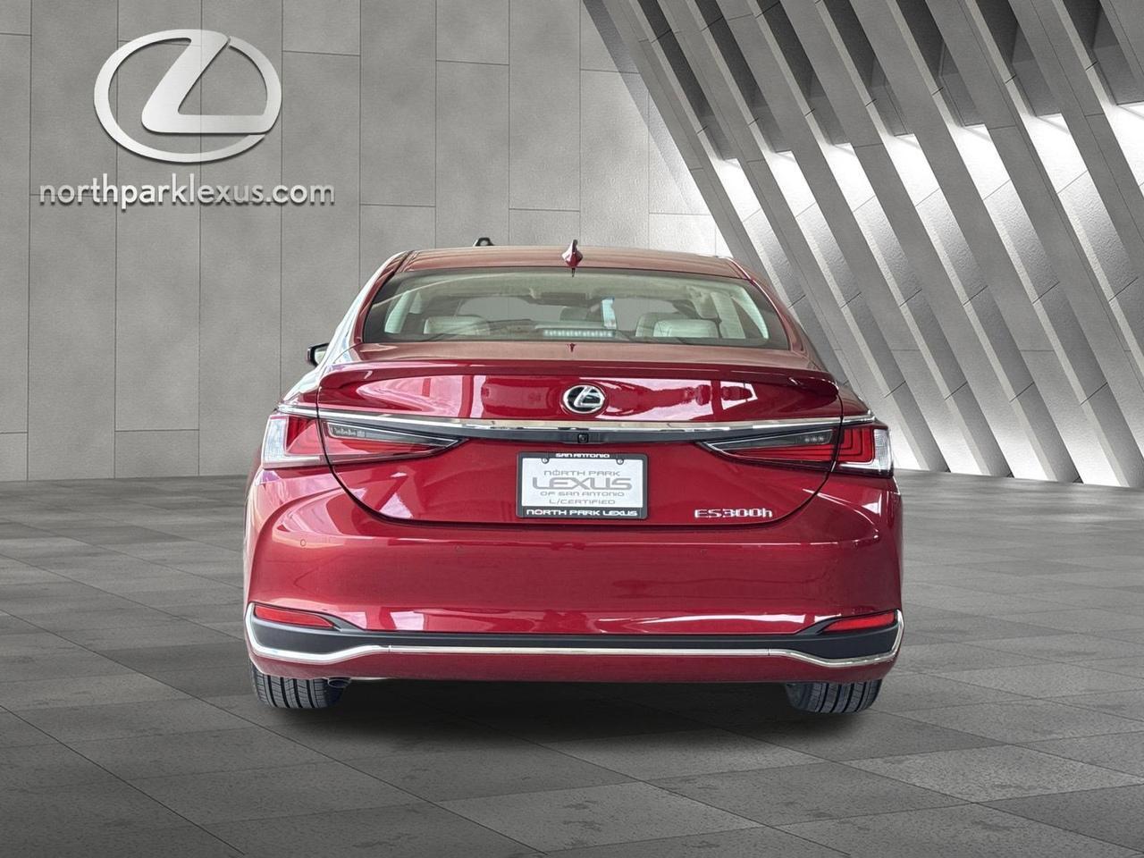 2025 Lexus ES 300h San Antonio TX