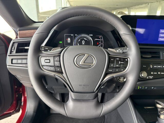 2025 Lexus ES 300h San Antonio TX