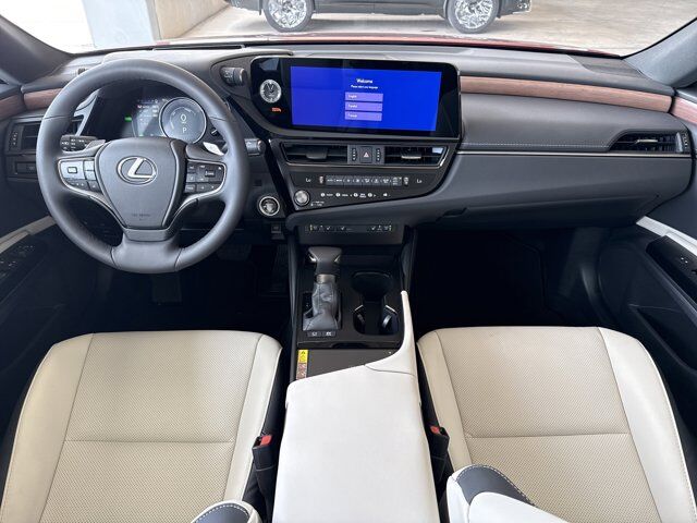 2025 Lexus ES 300h San Antonio TX