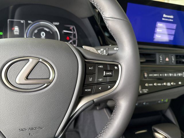2025 Lexus ES 300h San Antonio TX