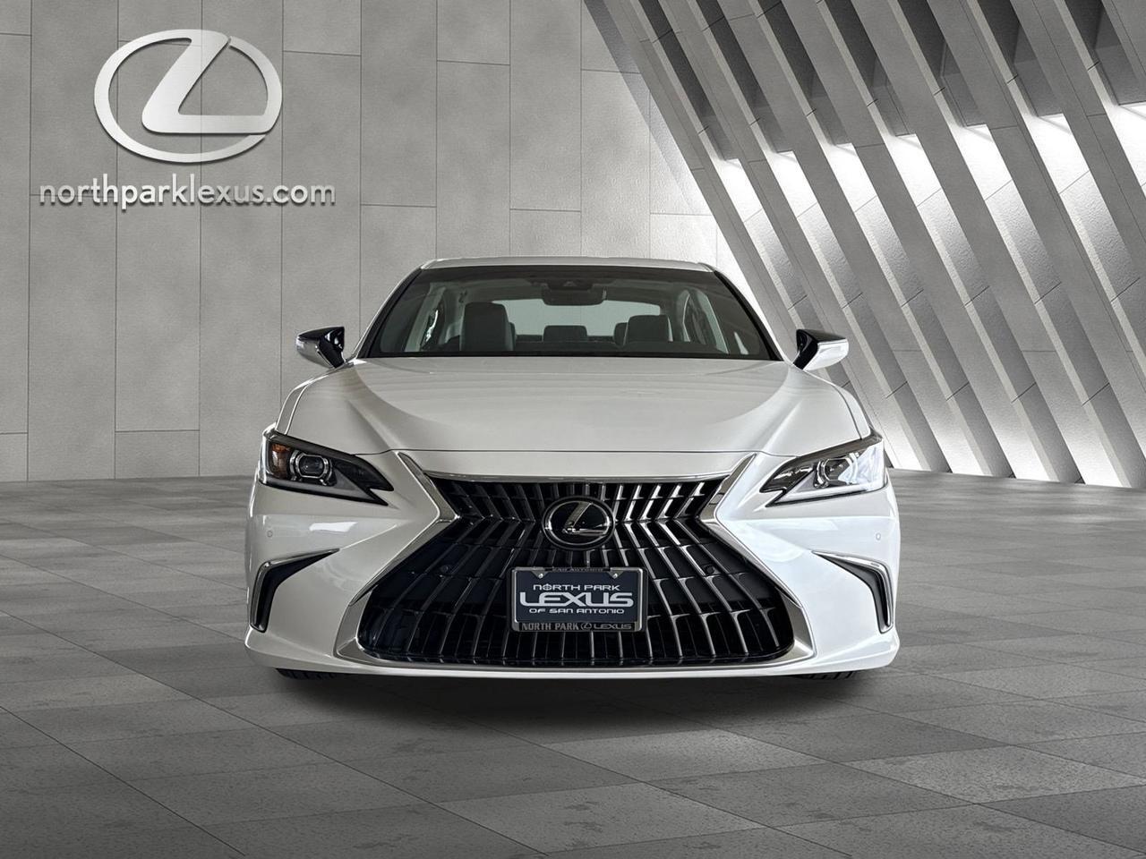 2025 Lexus ES 300h San Antonio TX
