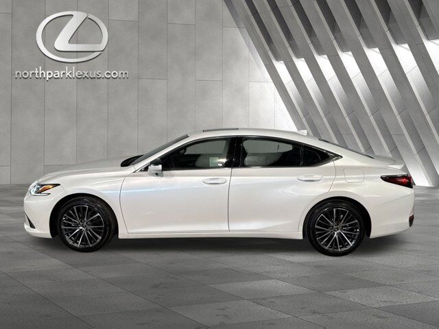 2025 Lexus ES 300h