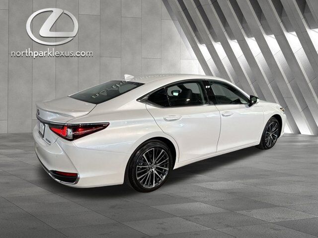 2025 Lexus ES 300h San Antonio TX