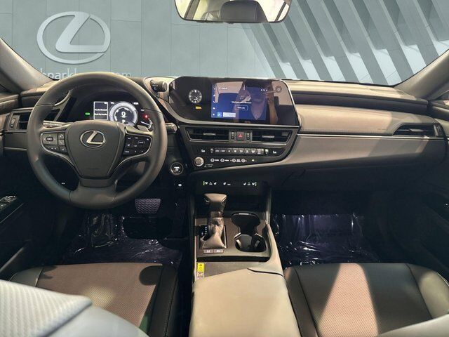 2025 Lexus ES 300h San Antonio TX