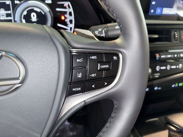 2025 Lexus ES 300h San Antonio TX