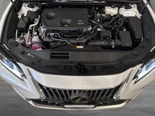 2025 Lexus ES 300h San Antonio TX
