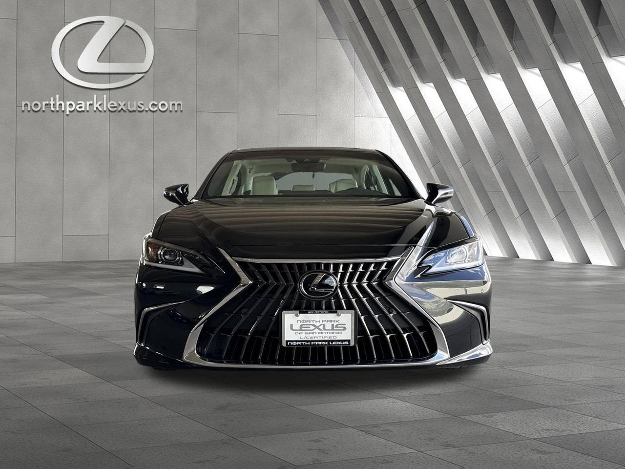 2025 Lexus ES 300h San Antonio TX