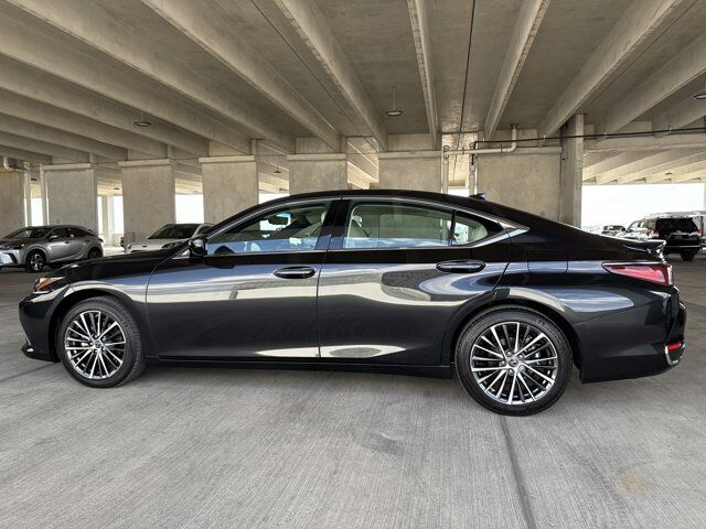 2025 Lexus ES 300h San Antonio TX