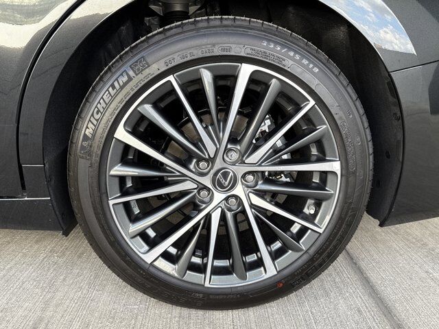 2025 Lexus ES 300h San Antonio TX