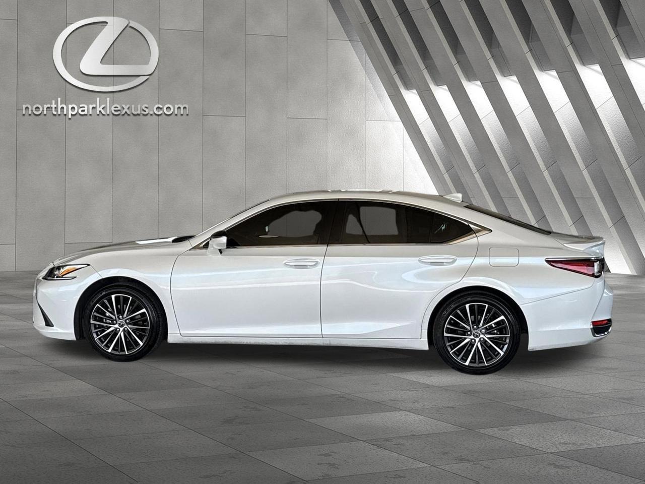 2025 Lexus ES 300h