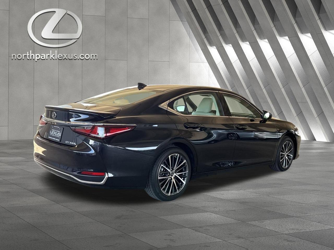 2025 Lexus ES 300h San Antonio TX