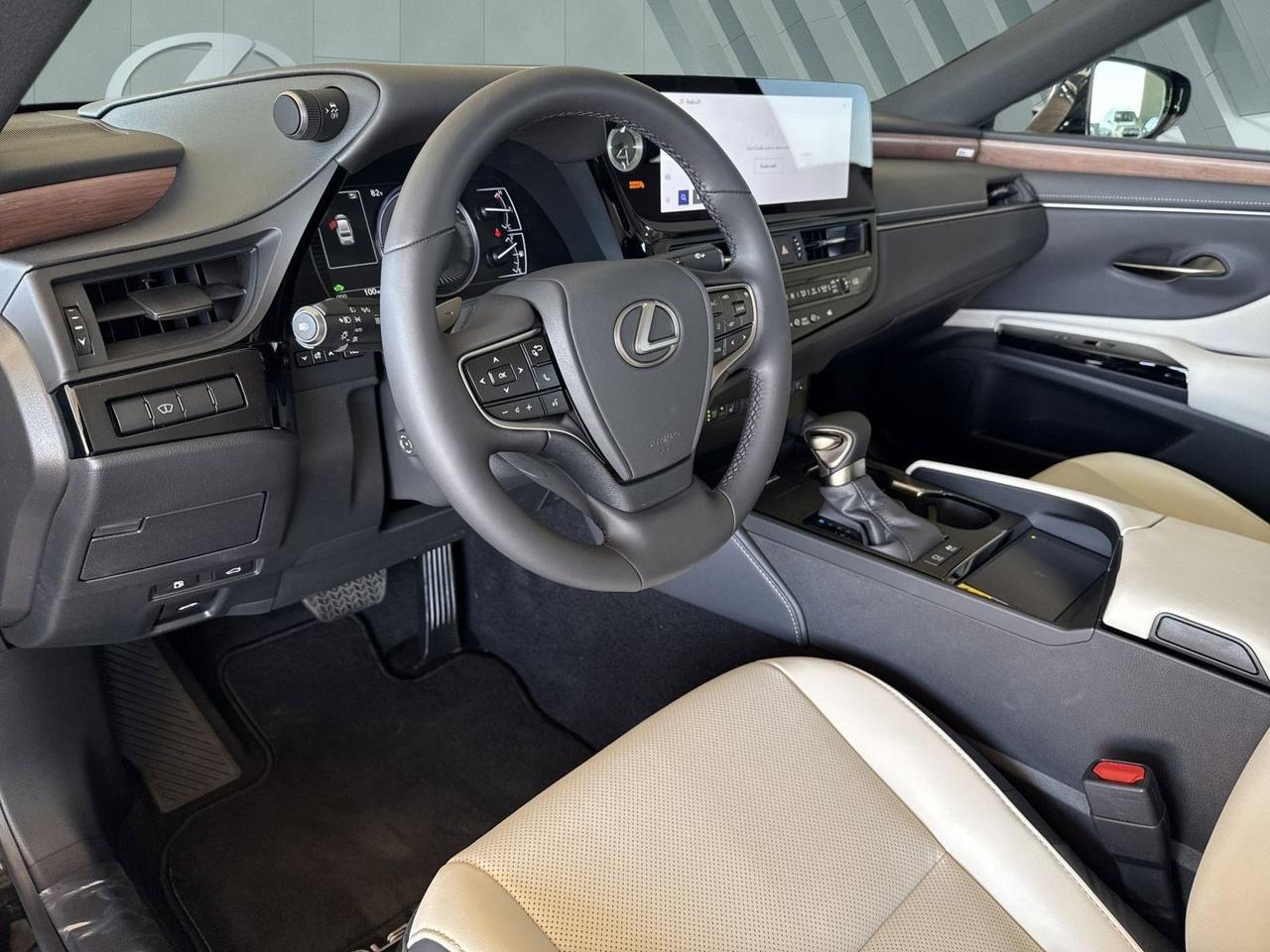 2025 Lexus ES 300h San Antonio TX