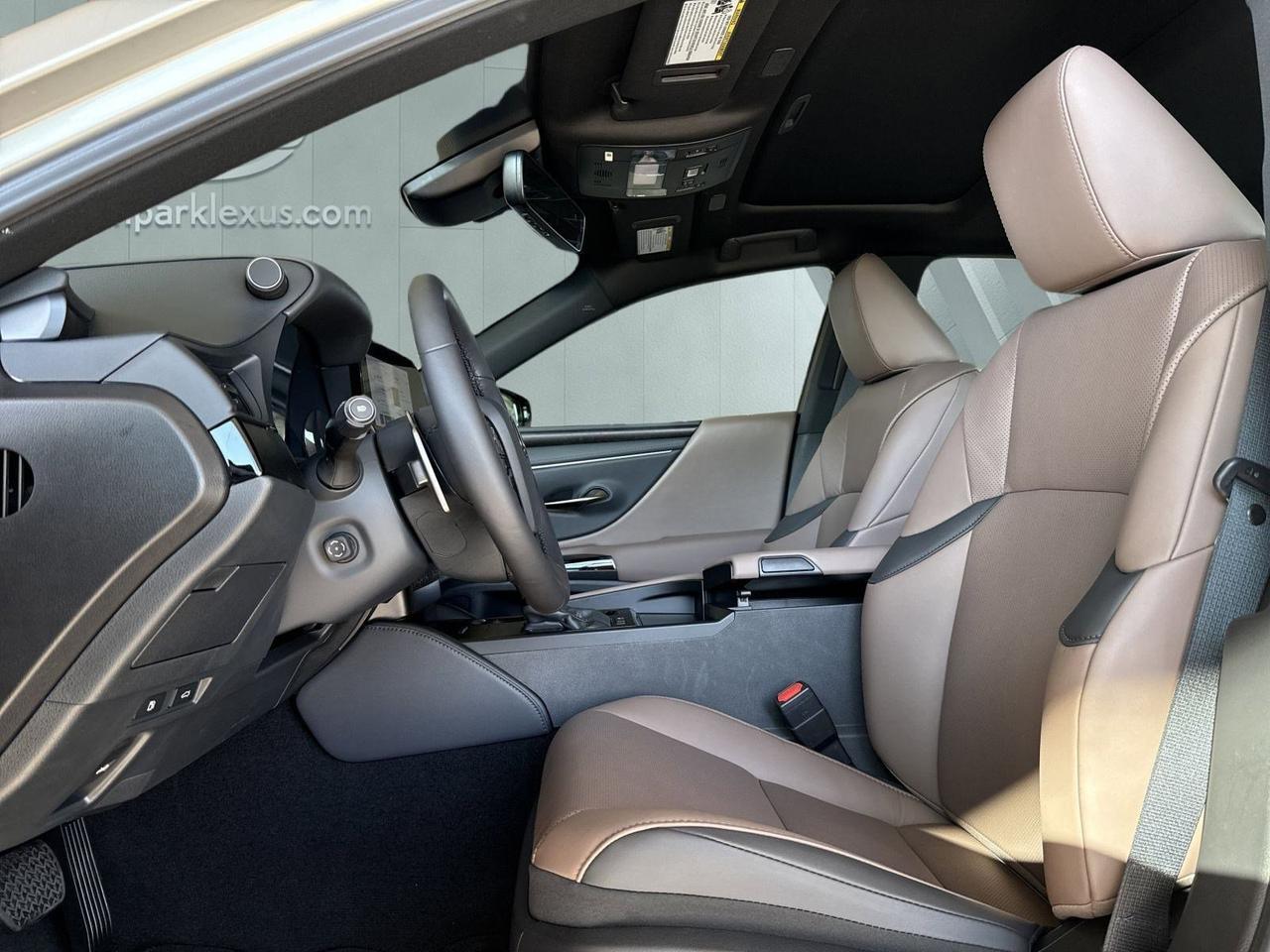 2025 Lexus ES 300h San Antonio TX