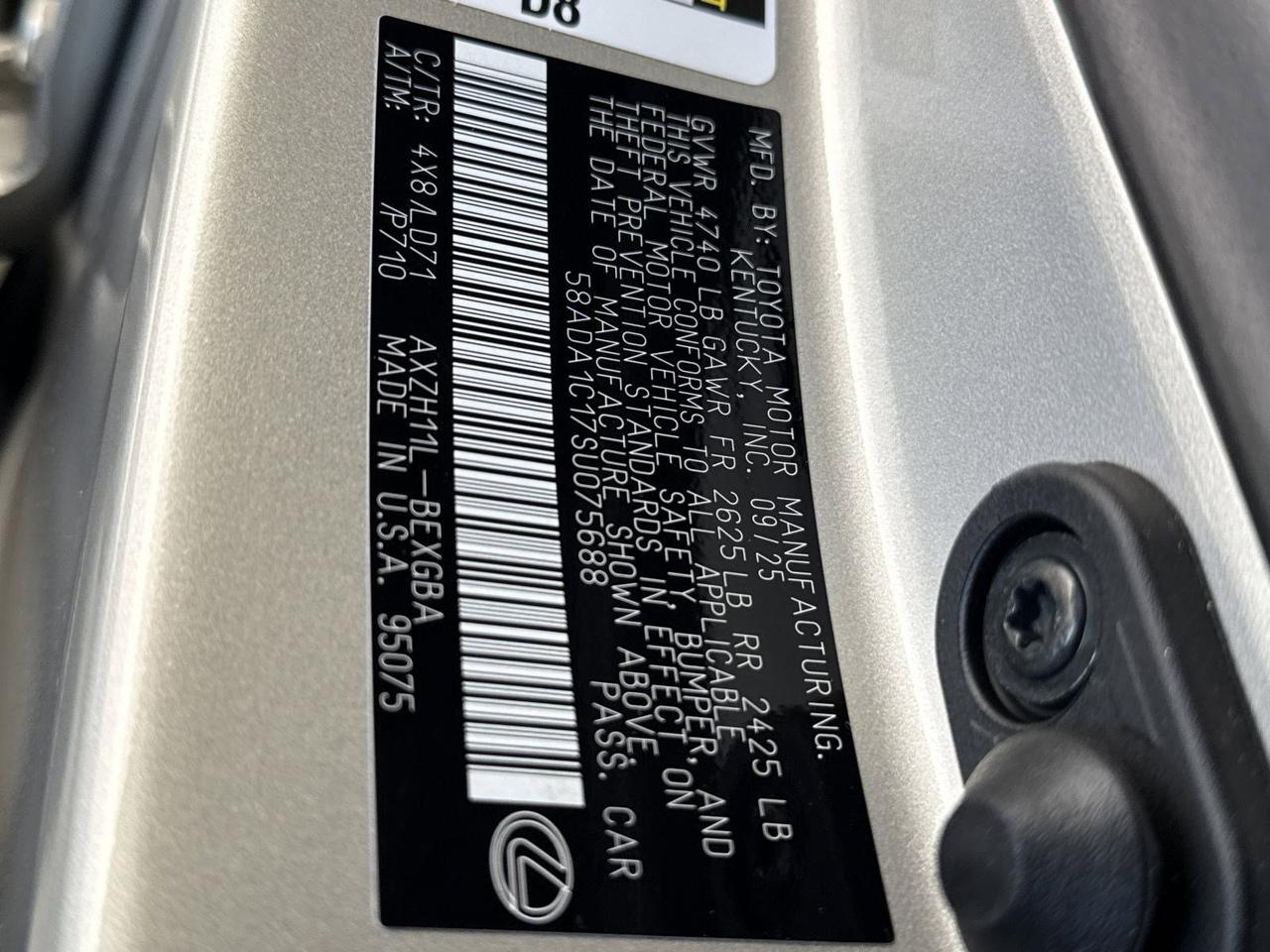 2025 Lexus ES 300h San Antonio TX