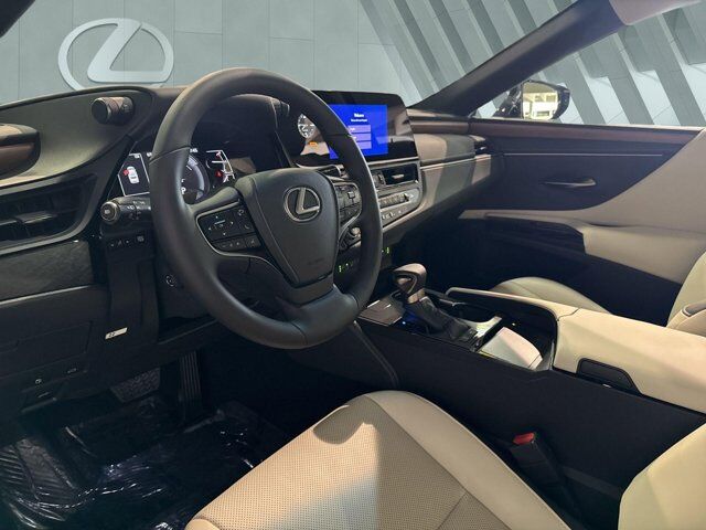 2025 Lexus ES 300h San Antonio TX