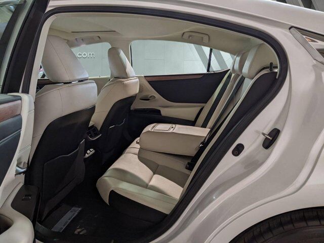 2025 Lexus ES 300h San Antonio TX