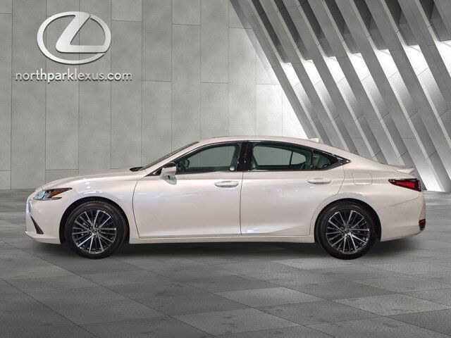 2025 Lexus ES 300h San Antonio TX
