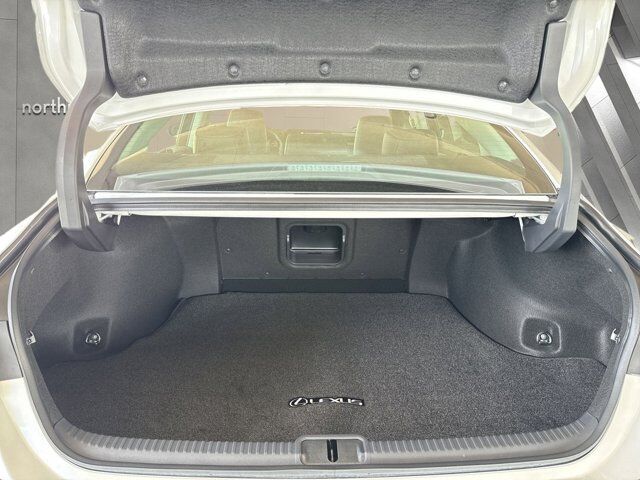 2025 Lexus ES 300h San Antonio TX