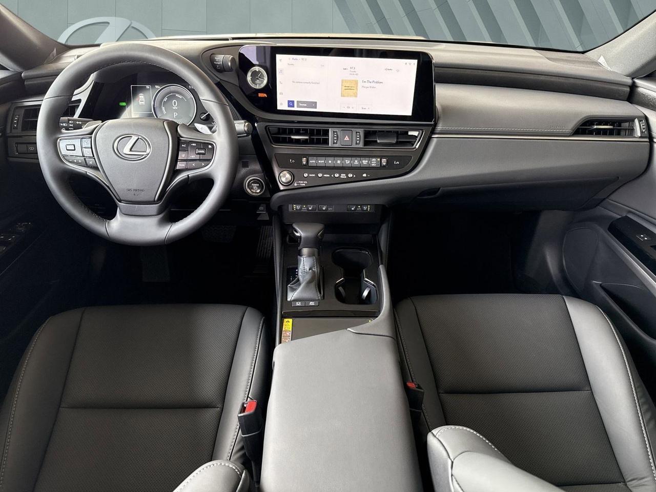 2025 Lexus ES 300h San Antonio TX