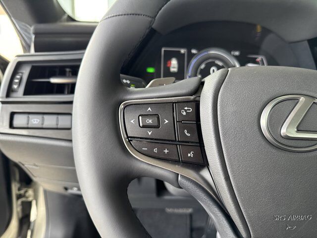 2025 Lexus ES 300h San Antonio TX