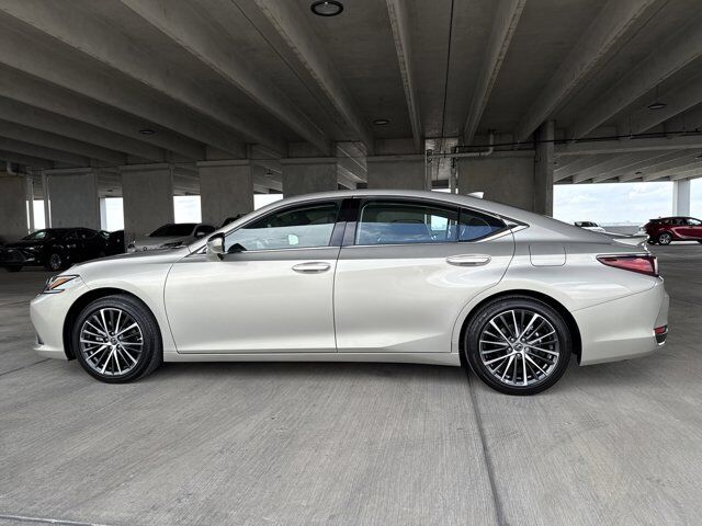 2025 Lexus ES 300h San Antonio TX