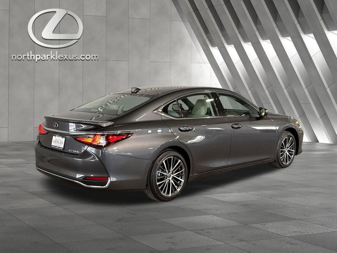2025 Lexus ES 300h San Antonio TX