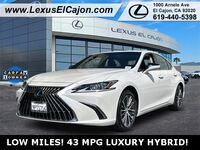 2025 Lexus ES 300h