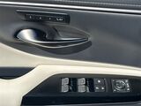 2025 Lexus ES 300h San Diego County CA