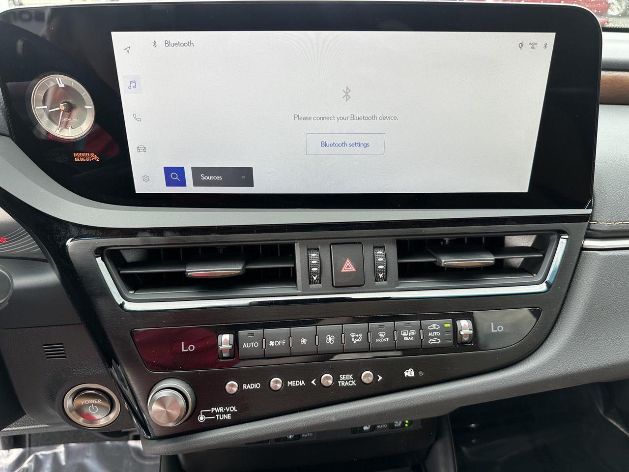 2025 Lexus ES 300h Tucson AZ