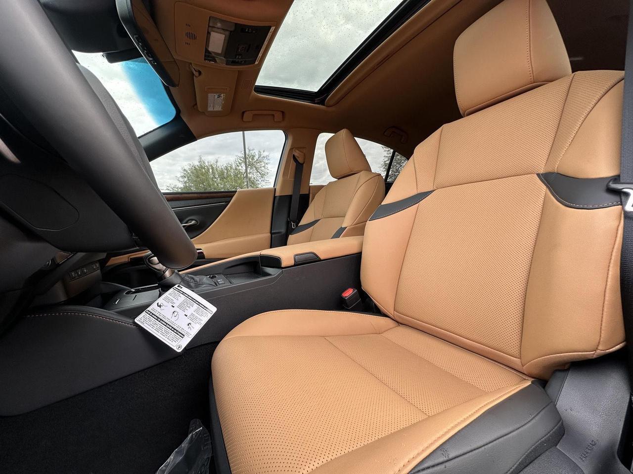 2025 Lexus ES 300h Tucson AZ
