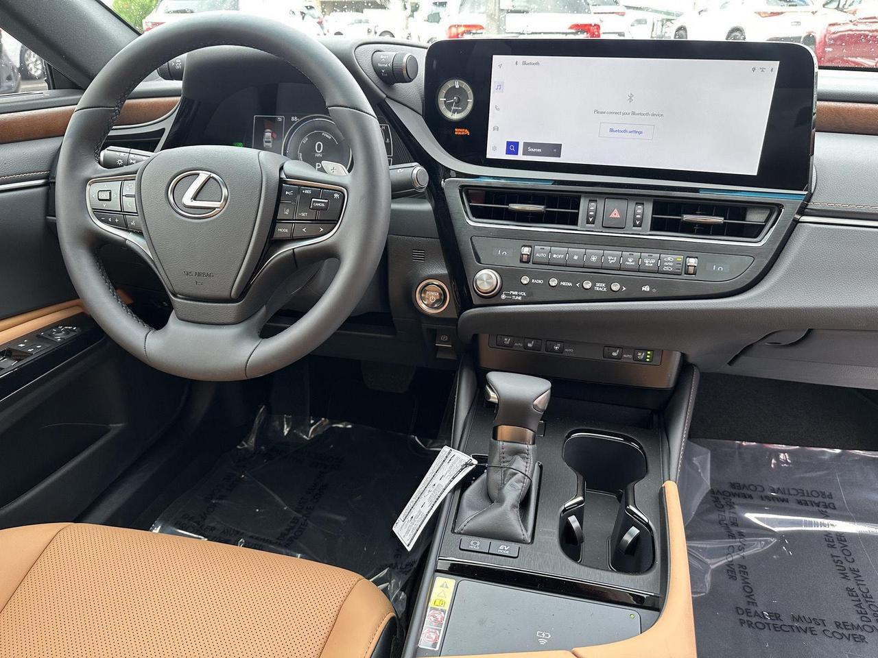 2025 Lexus ES 300h Tucson AZ